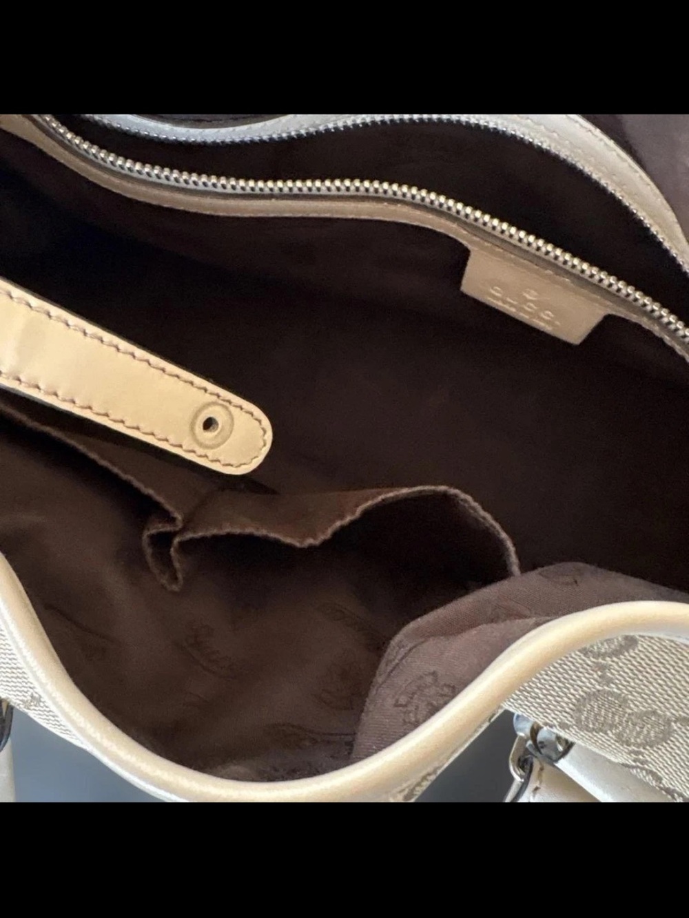 Gucci Brown GG Monogram Tote with Cream Leather Trim - Picture 5 of 7